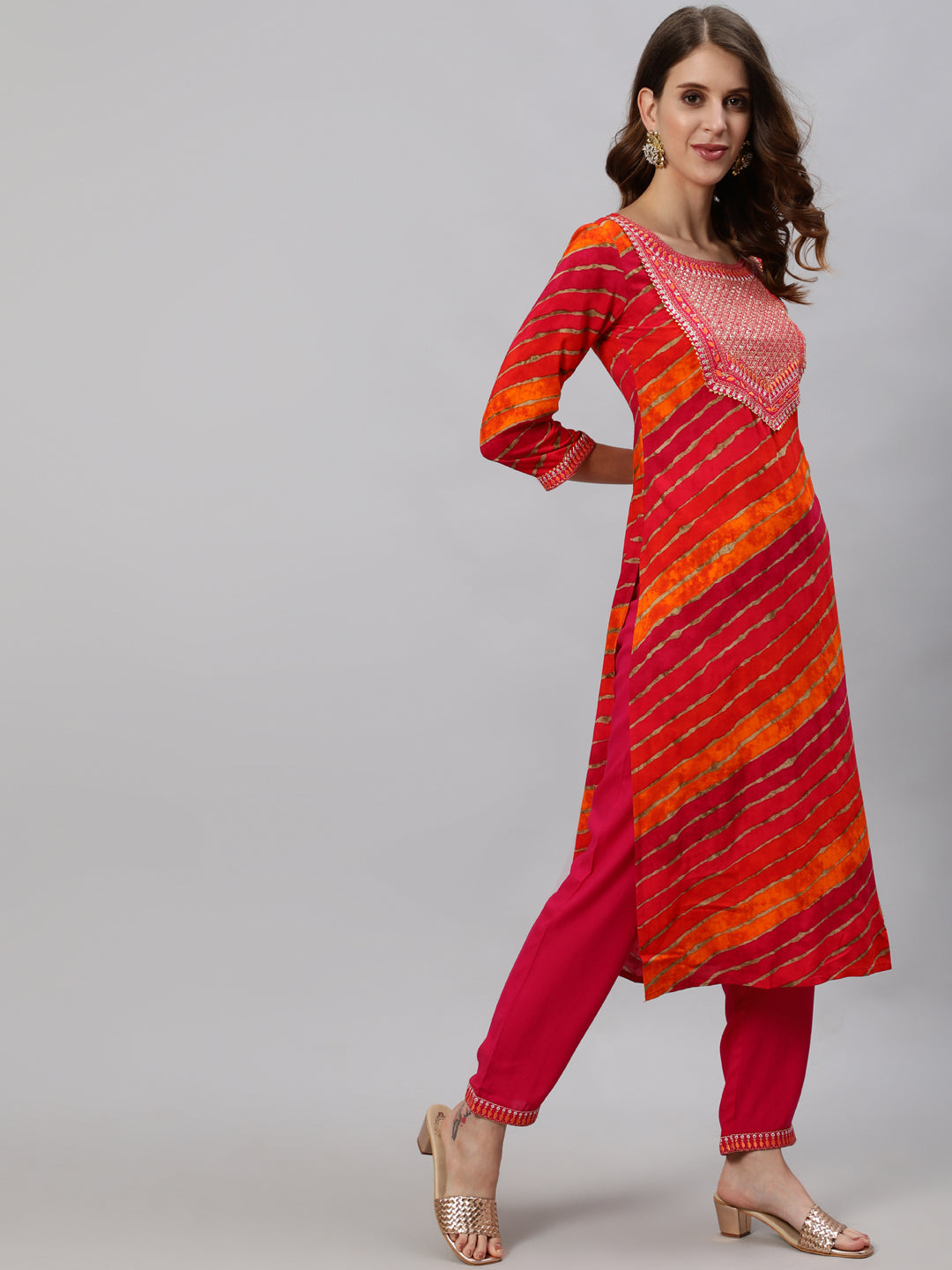 Anubhutee Women Pink Leheriya Yoke Design Regular Kurta with Trousers