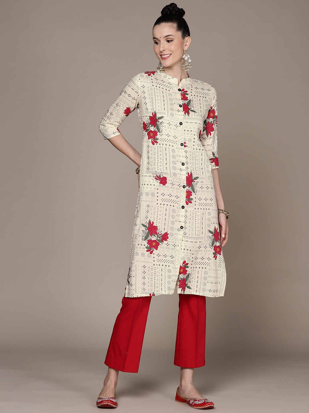 Women's Off White Abstract Printed Kurta