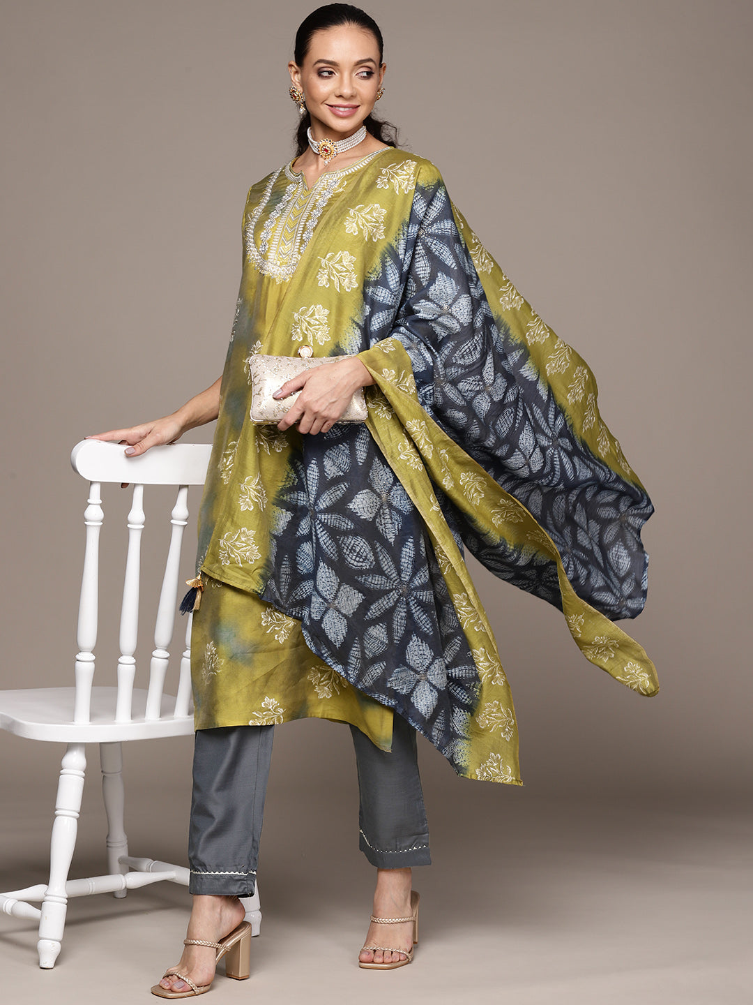 Women's Green Embroidered Floral Printed Kurta set with Trousers and Dupatta