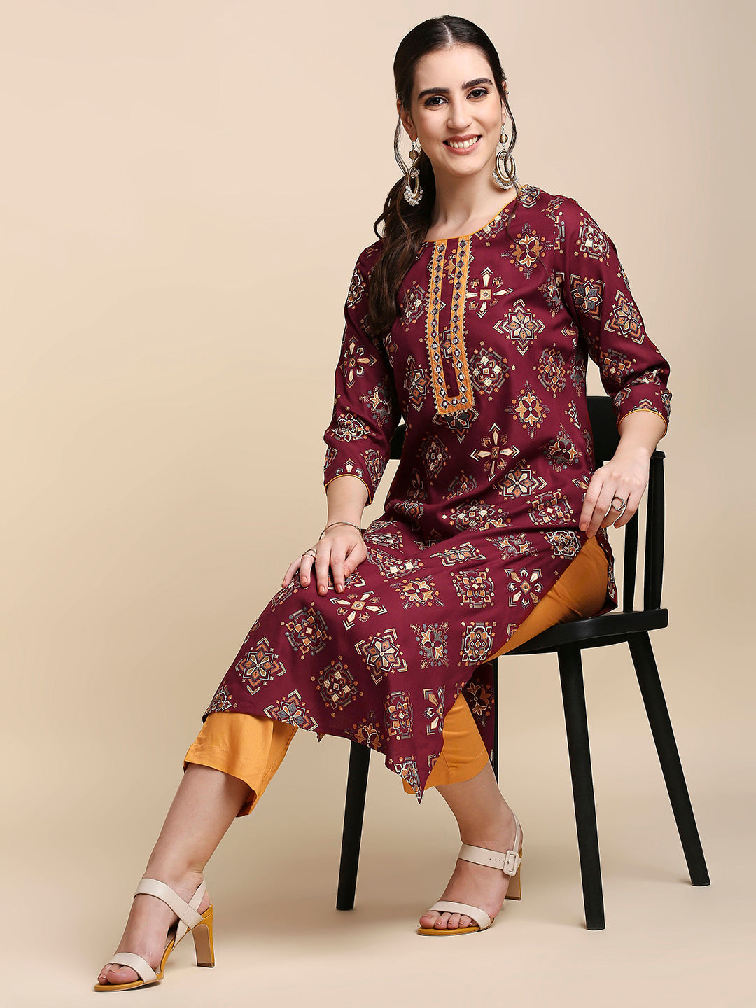 Women's Maroon Mustard Yellow Ethnic Motifs Printed Kurta with Trousers