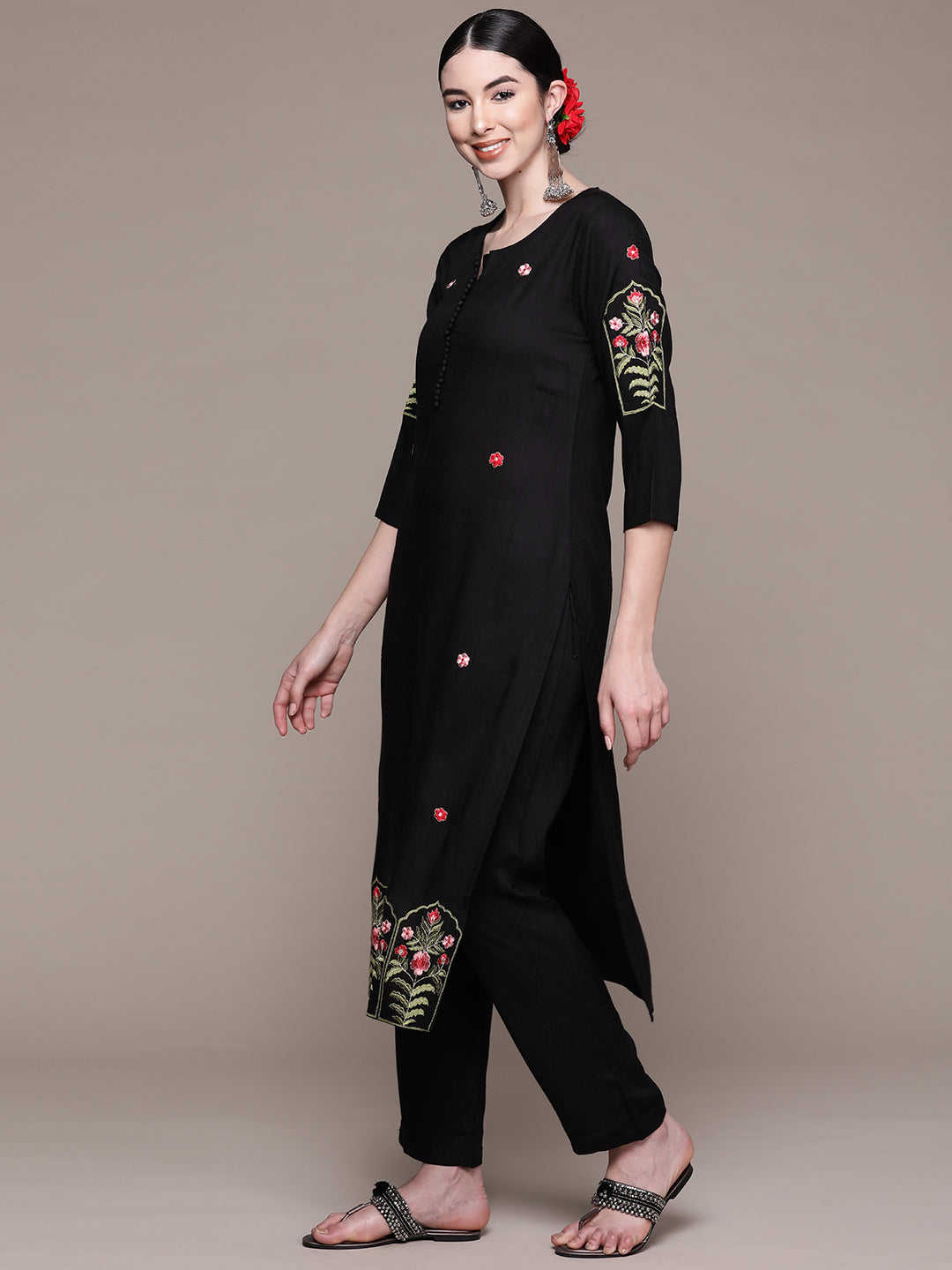 Women's Black & Pink Floral Thread Work Kurta with Trousers & With Dupatta